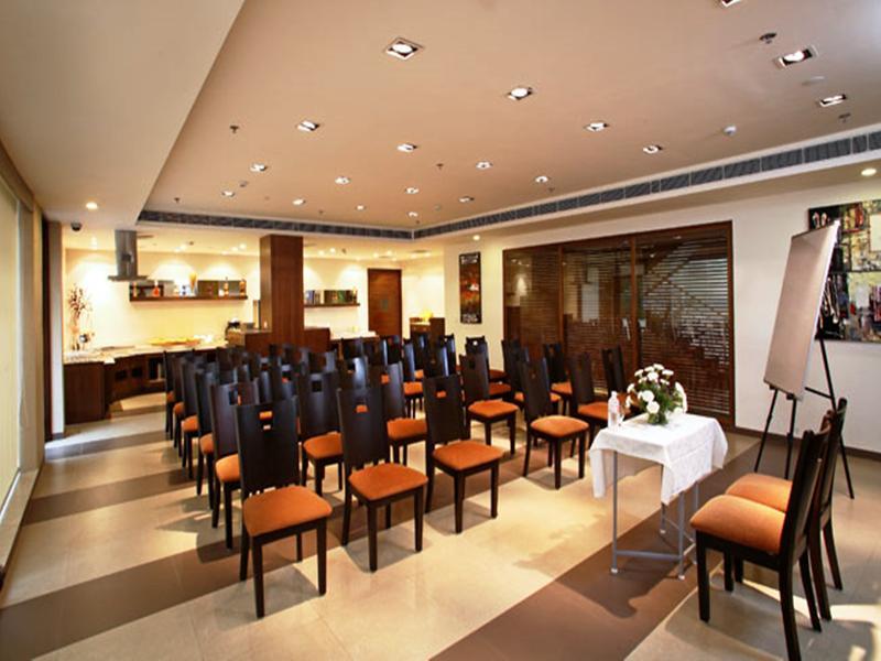 Shervani Nehru Place New Delhi Bagian luar foto